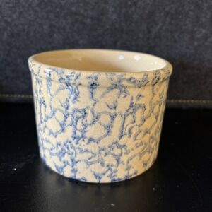 Vintage RRP Co Blue Spongeware Crock Roseville Ohio USA EXC Blue/Tan‎